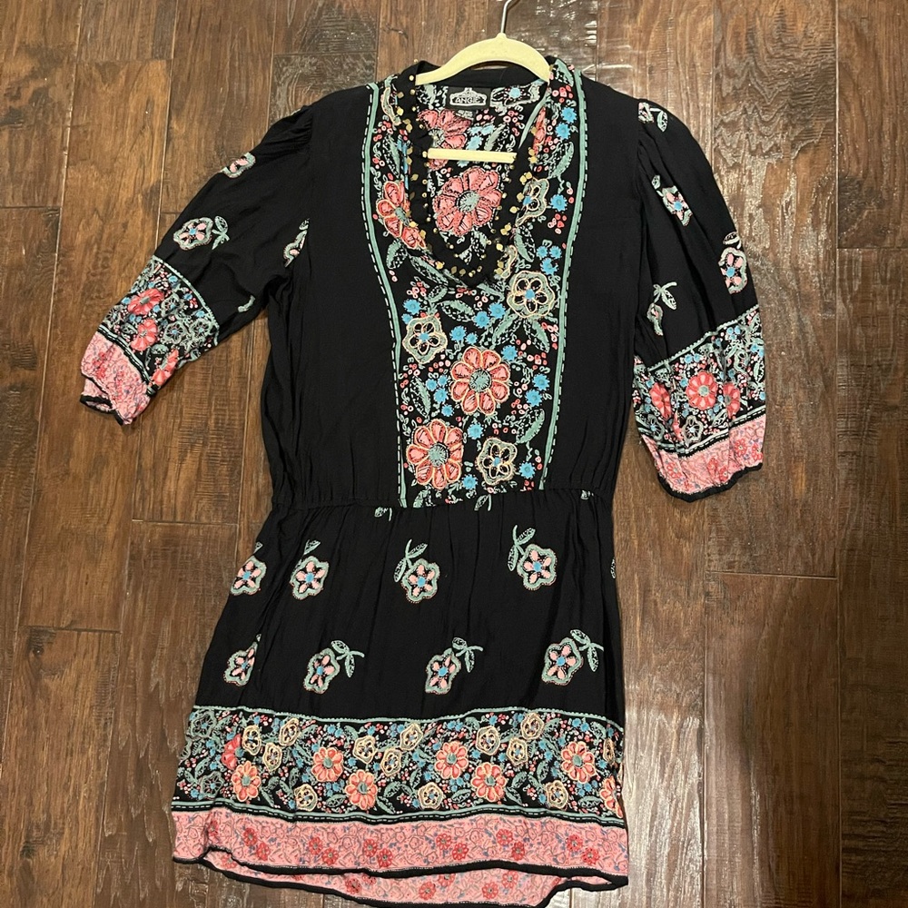 Angie dress size M